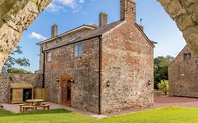The Old Laundry - Uk12136